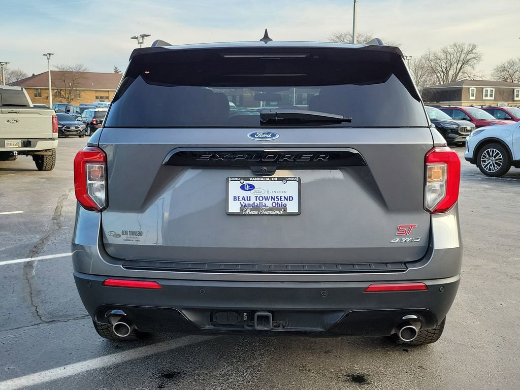 Certified 2023 Ford Explorer ST-Line w/ Class IV Trailer Tow Package image 4