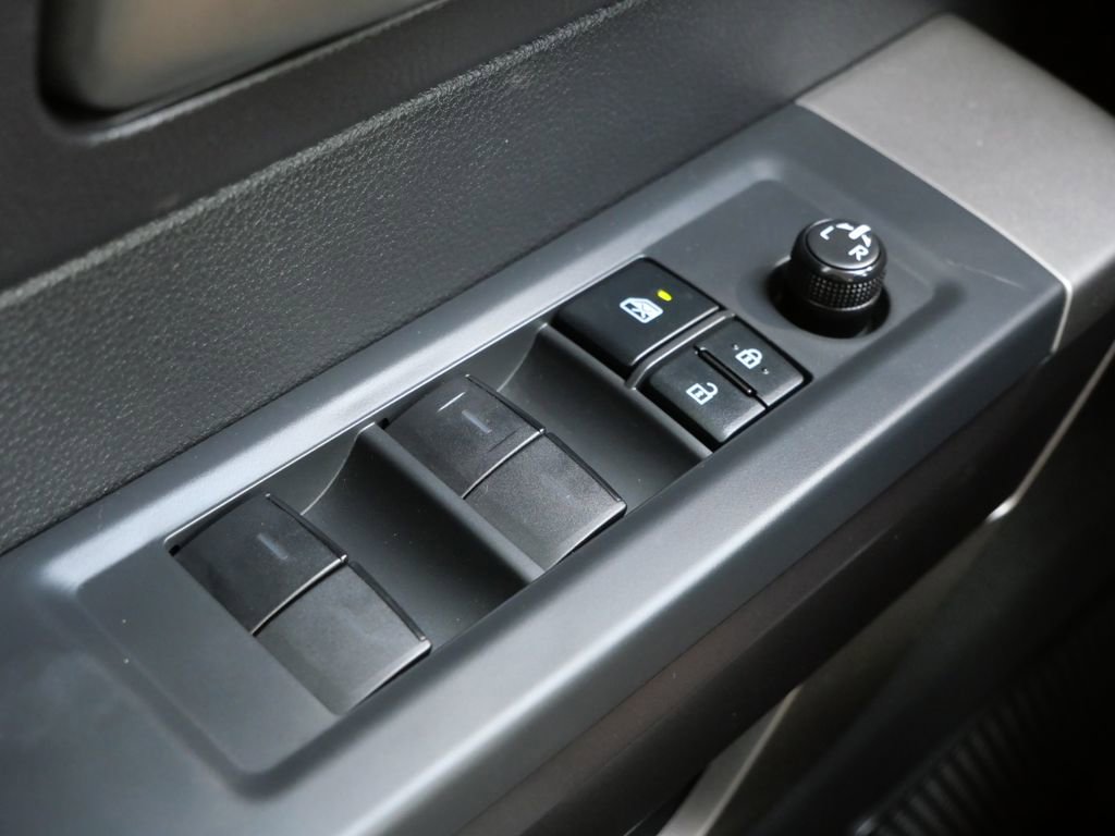 Used 2022 Toyota Tundra SR5 AWD/4WD image 23