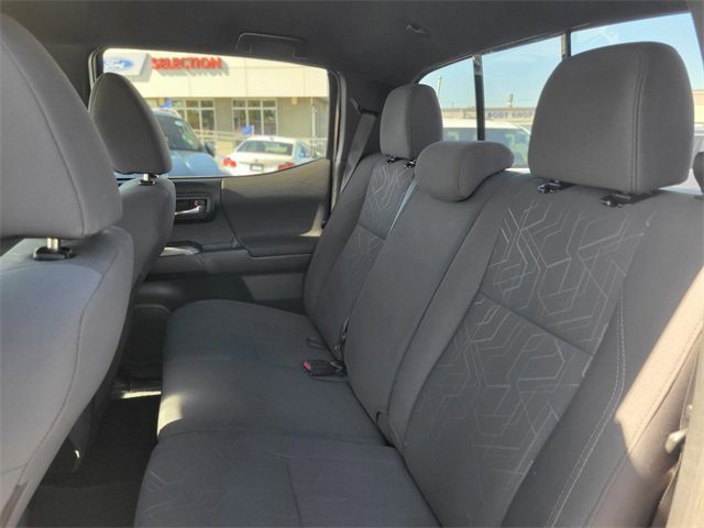 Used 2018 Toyota Tacoma SR5 image 8