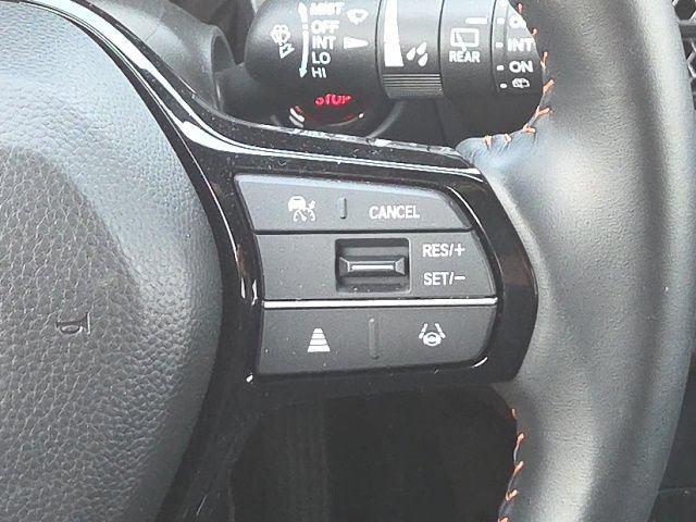 Used 2025 Honda HR-V Sport image 35