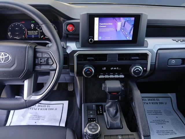 Used 2025 Toyota Tacoma TRD Off-Road image 11