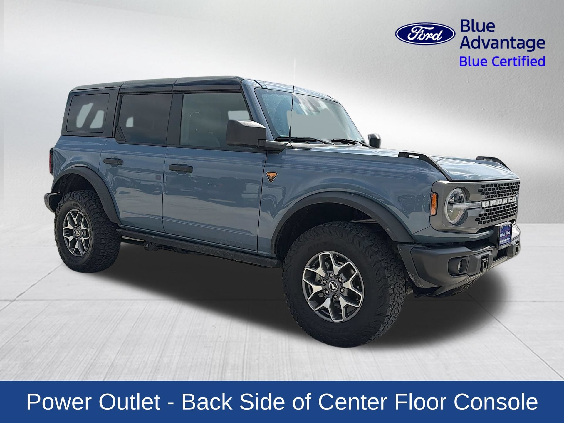 Certified 2025 Ford Bronco Badlands AWD/4WD image 4