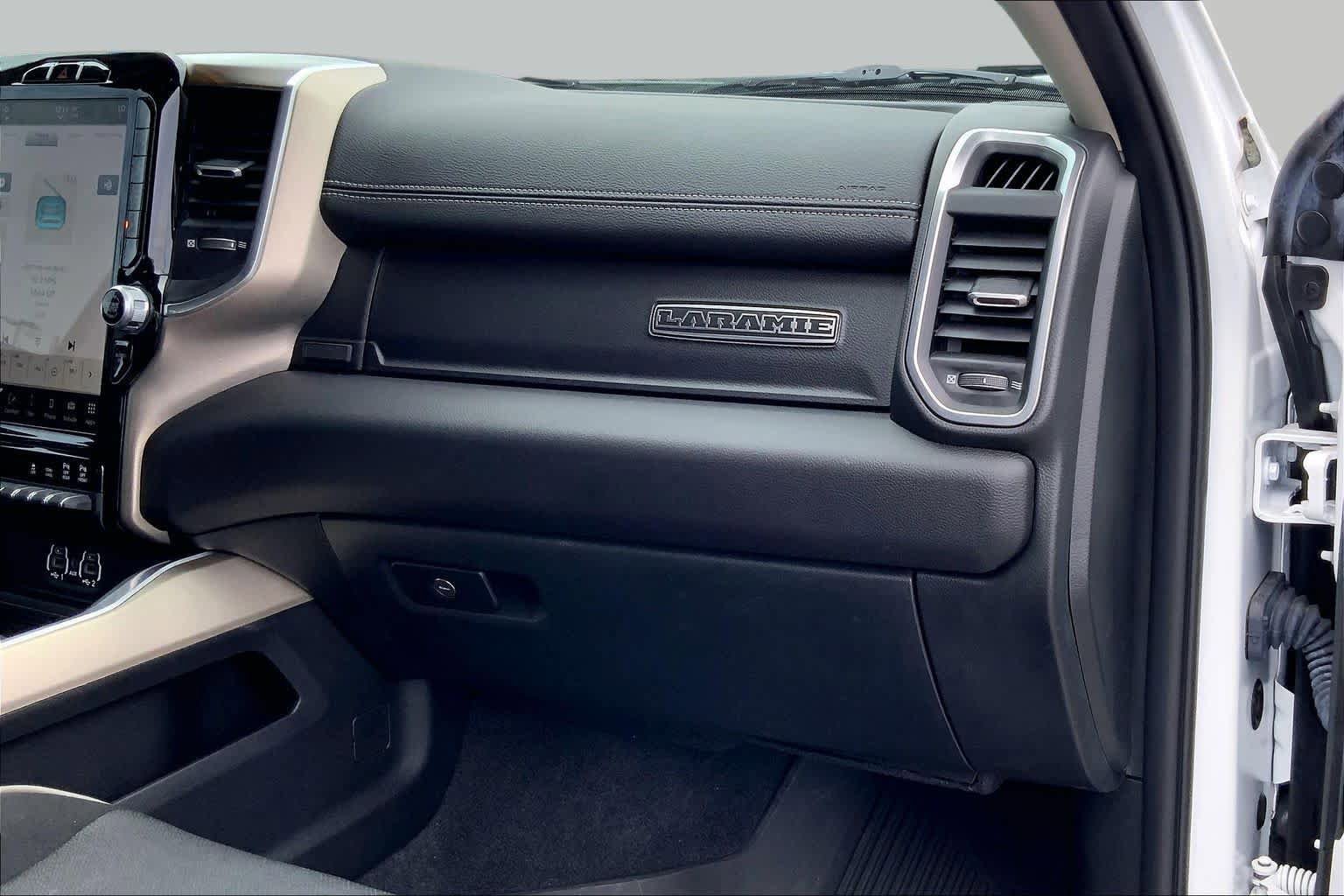 Used 2024 RAM 2500 Laramie w/ Protection Group AWD/4WD image 18