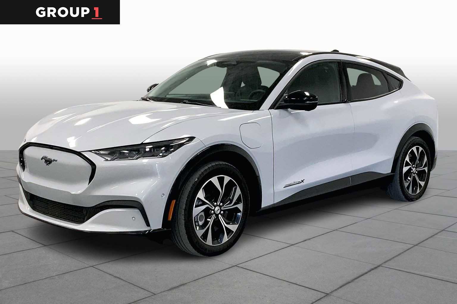 Certified 2022 Ford Mustang Mach-E Premium image 1