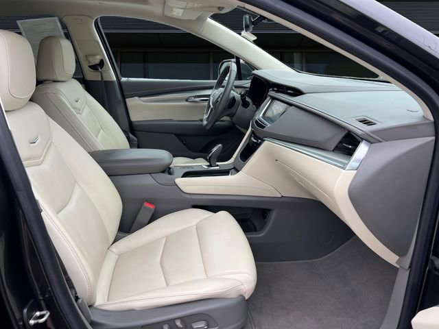 Used 2018 Cadillac XT5 Luxury image 15