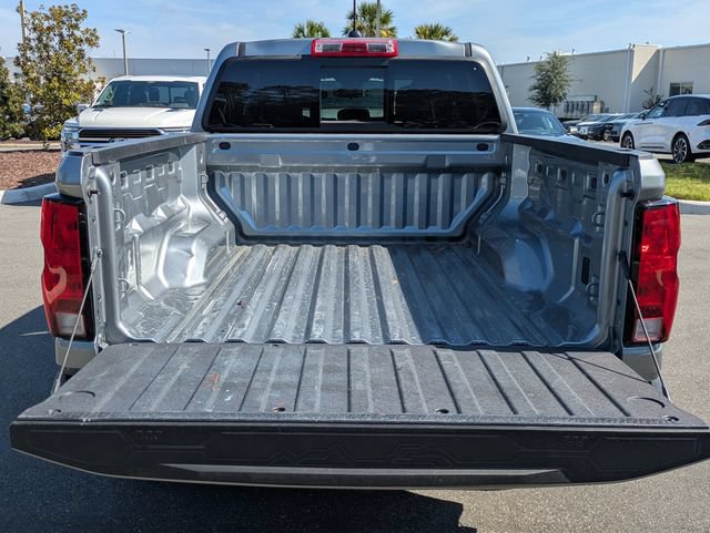 Used 2025 Chevrolet Colorado W/T RWD image 13