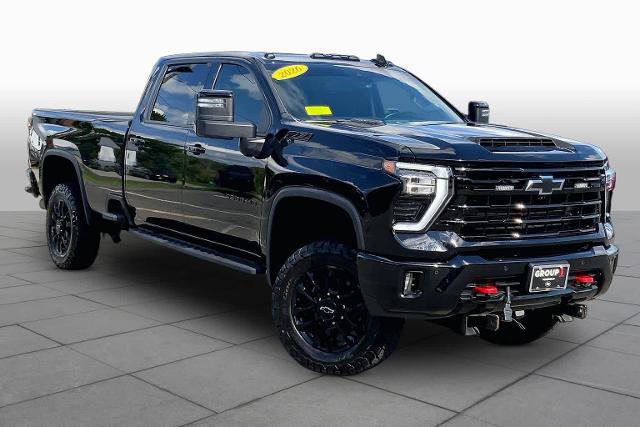 Used 2026 Chevrolet Silverado 3500 LTZ w/ LTZ Plus Package AWD/4WD image 3