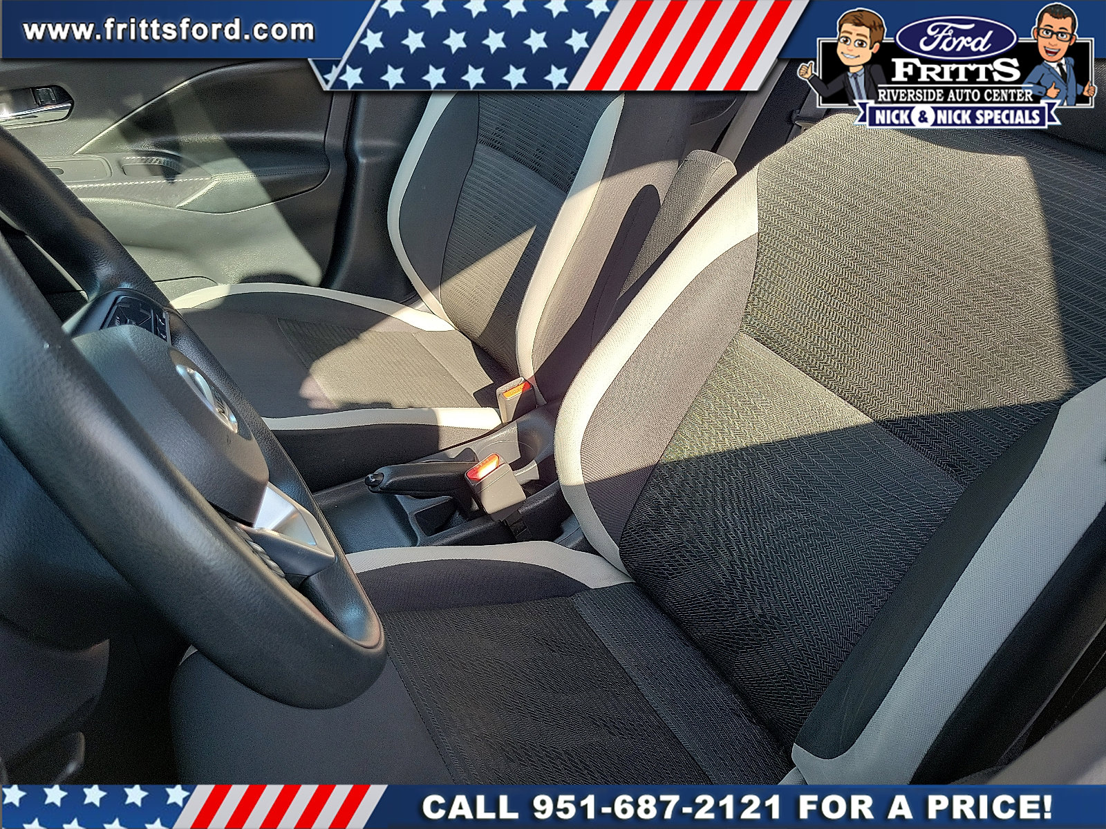 Used 2020 Nissan Versa SV FWD image 12