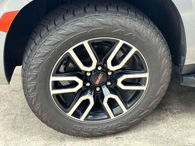 Used 2023 GMC Yukon AT4 w/ Max Trailering Package AWD/4WD image 4