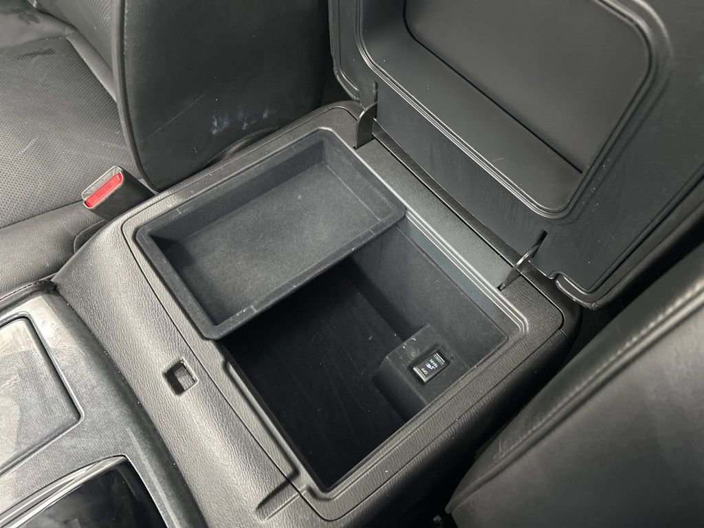 Used 2024 Nissan Armada SL w/ Midnight Edition Package image 23