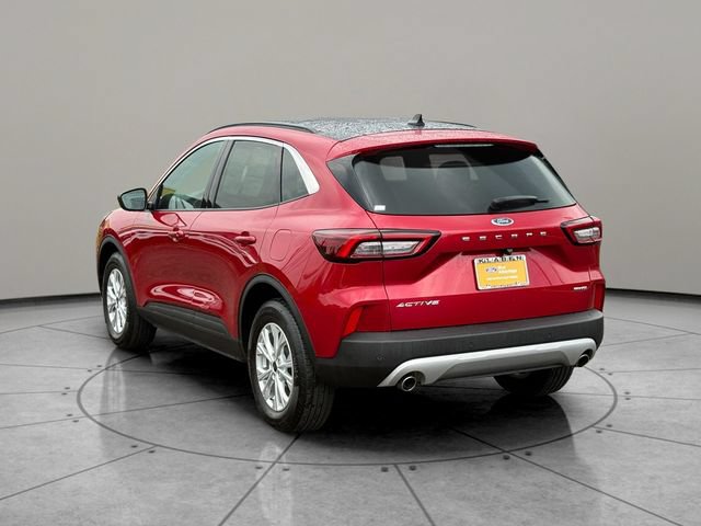 Certified 2023 Ford Escape Active w/ Tech Pack #1 AWD/4WD image 10