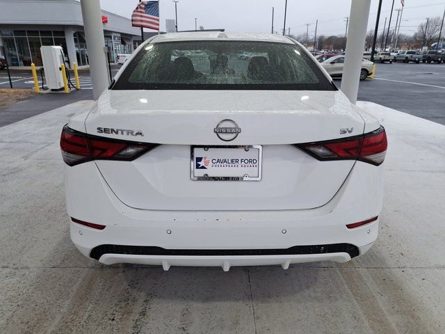 Used 2024 Nissan Sentra SV image 3
