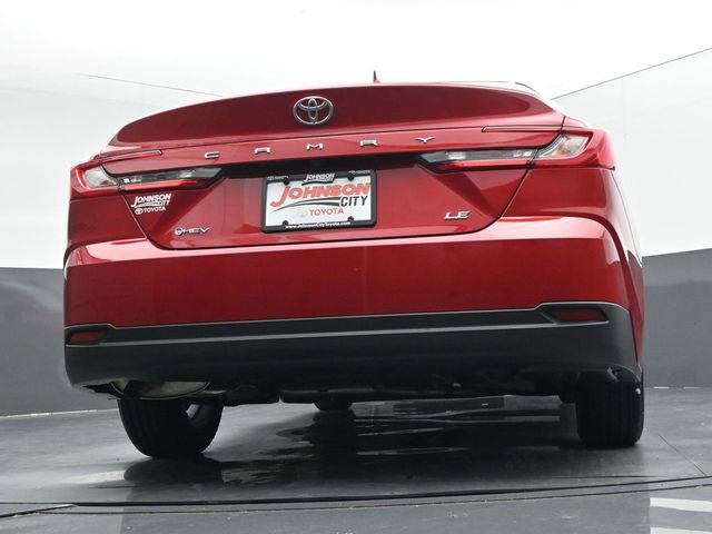 Used 2025 Toyota Camry LE FWD image 38