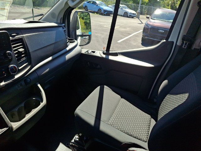 Certified 2025 Ford Transit 250 Low Roof w/ Exterior Upgrade Package RWD image 16
