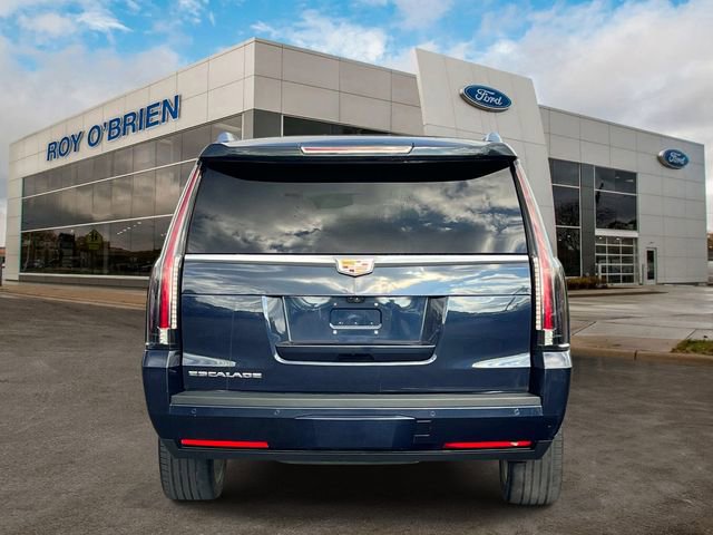Used 2019 Cadillac Escalade ESV Luxury AWD/4WD image 4