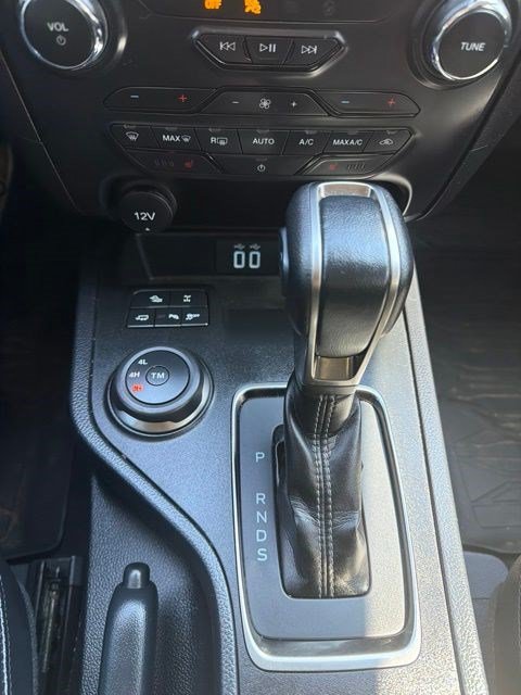 Certified 2023 Ford Ranger Lariat w/ FX4 Off-Road Package AWD/4WD image 21