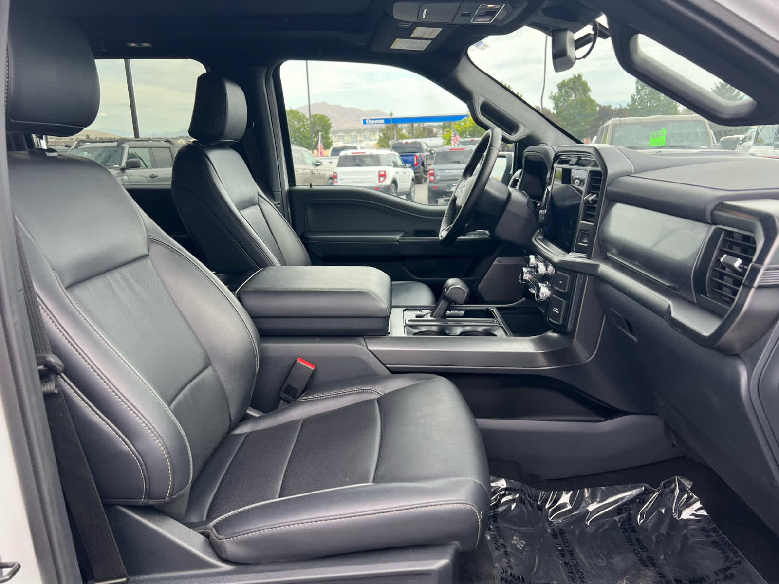 Certified 2025 Ford F150 Lariat AWD/4WD image 17