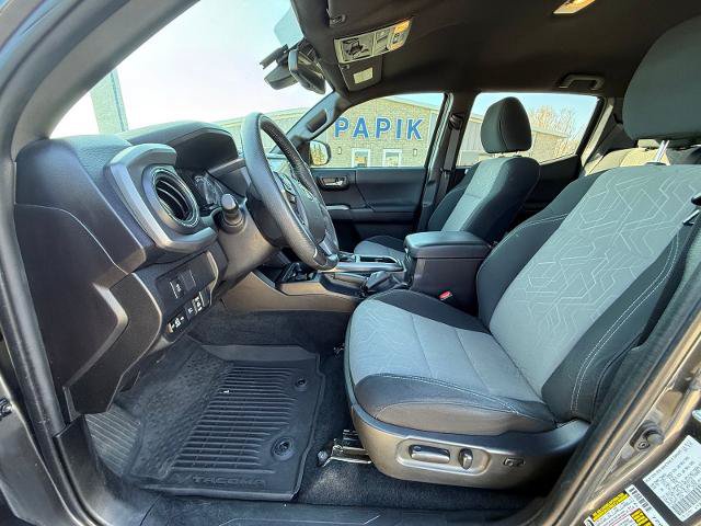 Used 2023 Toyota Tacoma TRD Off-Road w/ Technology Package AWD/4WD image 8