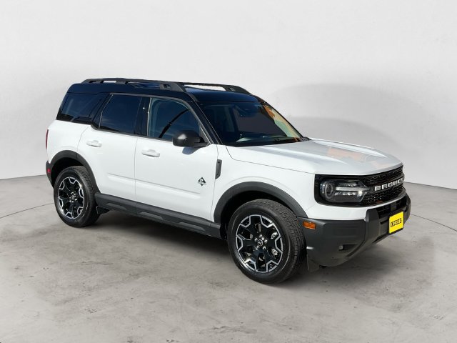 Certified 2025 Ford Bronco Sport Outer Banks AWD/4WD image 3