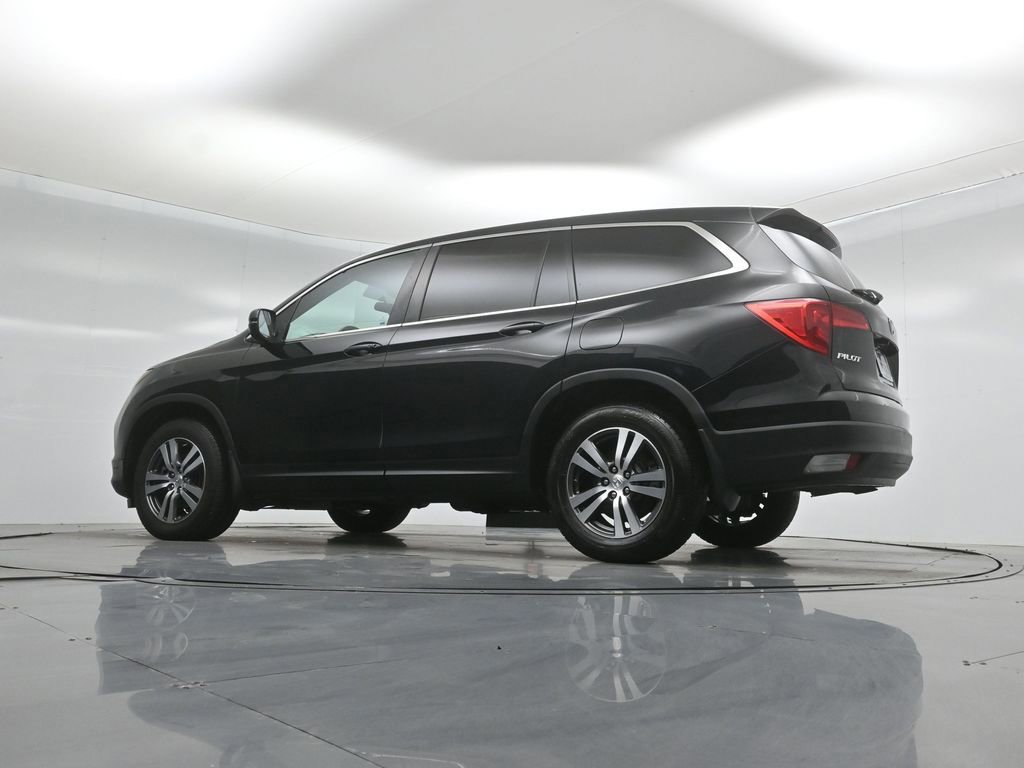 Used 2017 Honda Pilot EX image 20