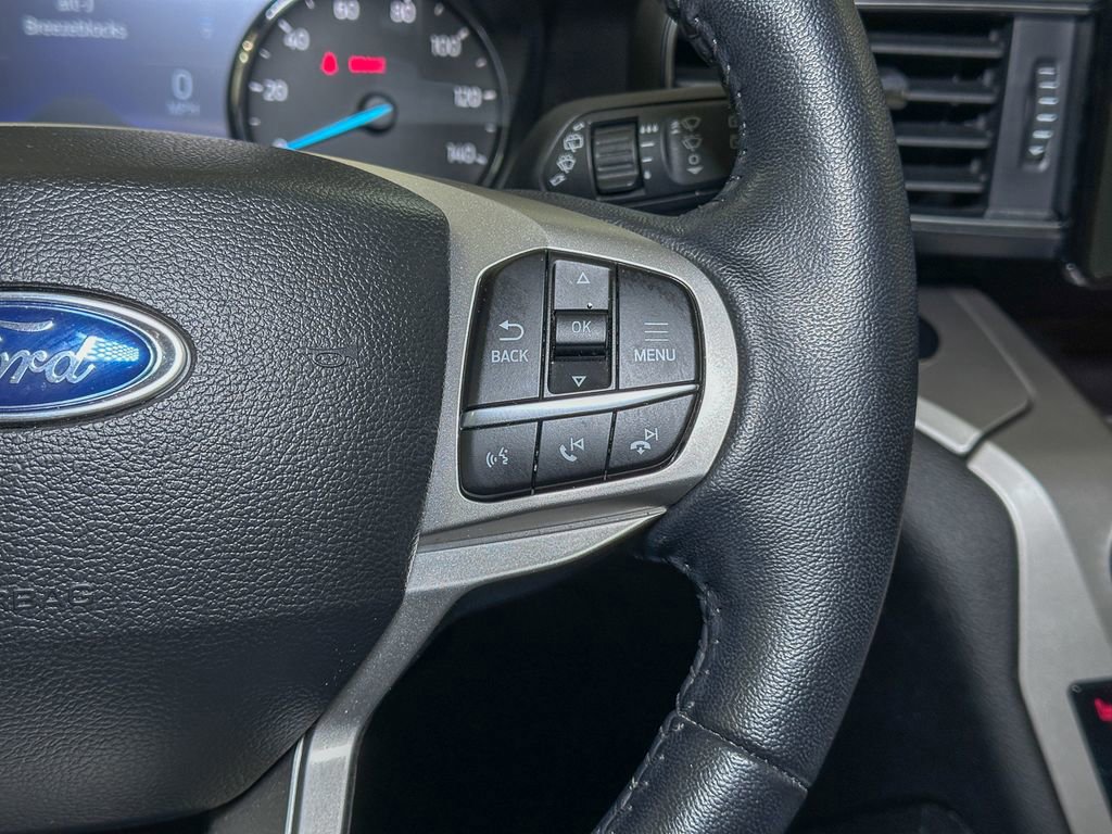 Certified 2022 Ford Explorer XLT w/ Equipment Group 202A image 39