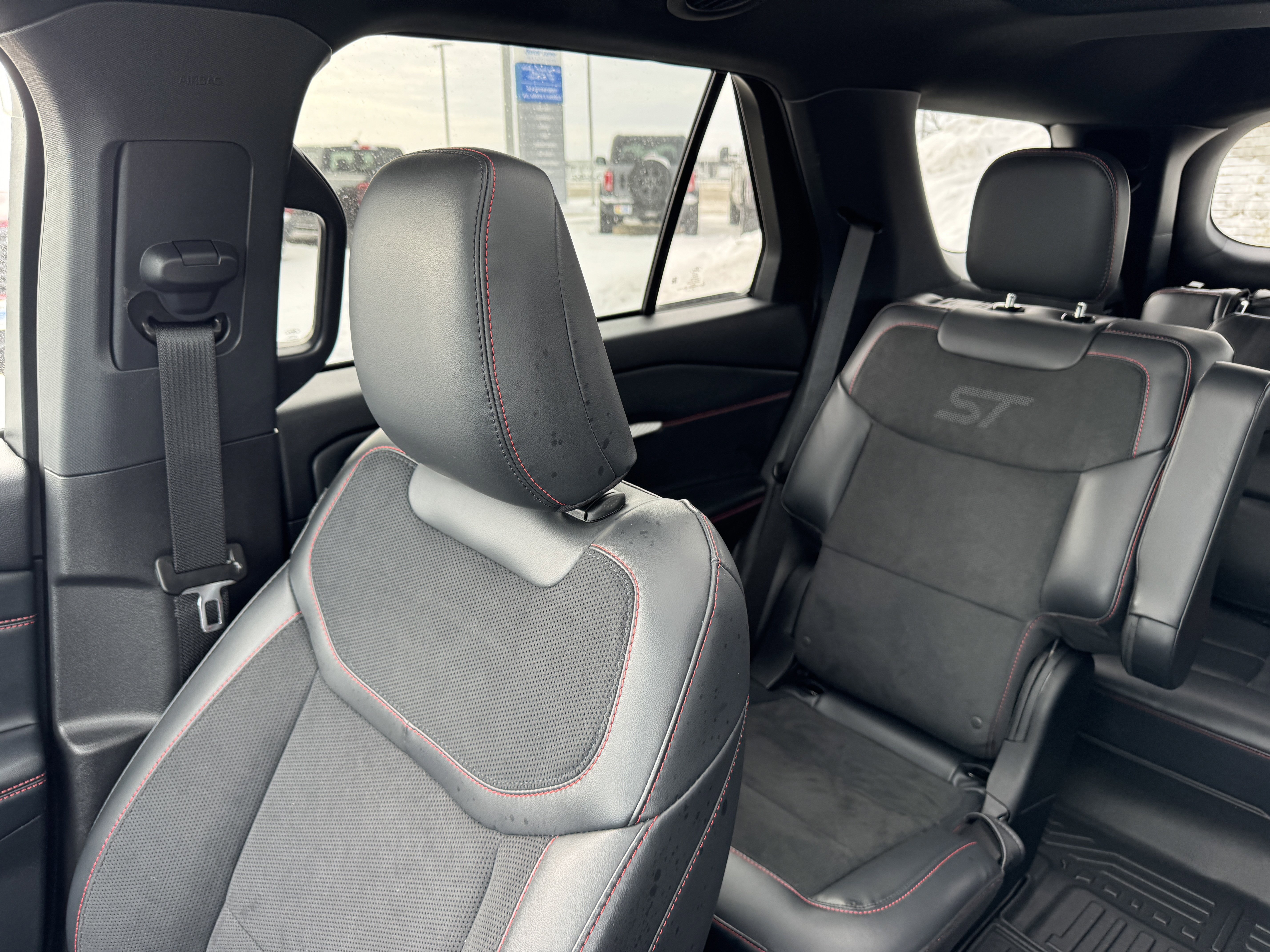 Certified 2025 Ford Explorer ST w/ Sun And Sound Package image 11