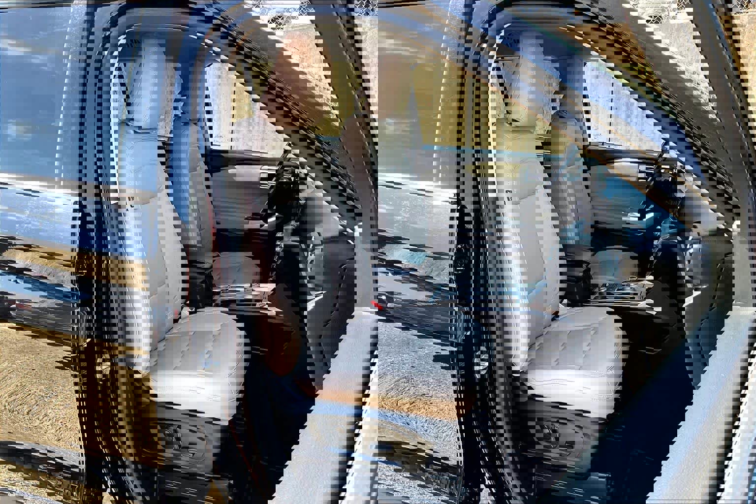 Certified 2023 Ford Explorer XLT w/ Equipment Group 202A AWD/4WD image 12