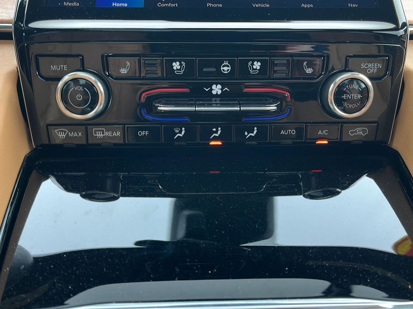 Used 2024 Jeep Grand Cherokee Summit image 27