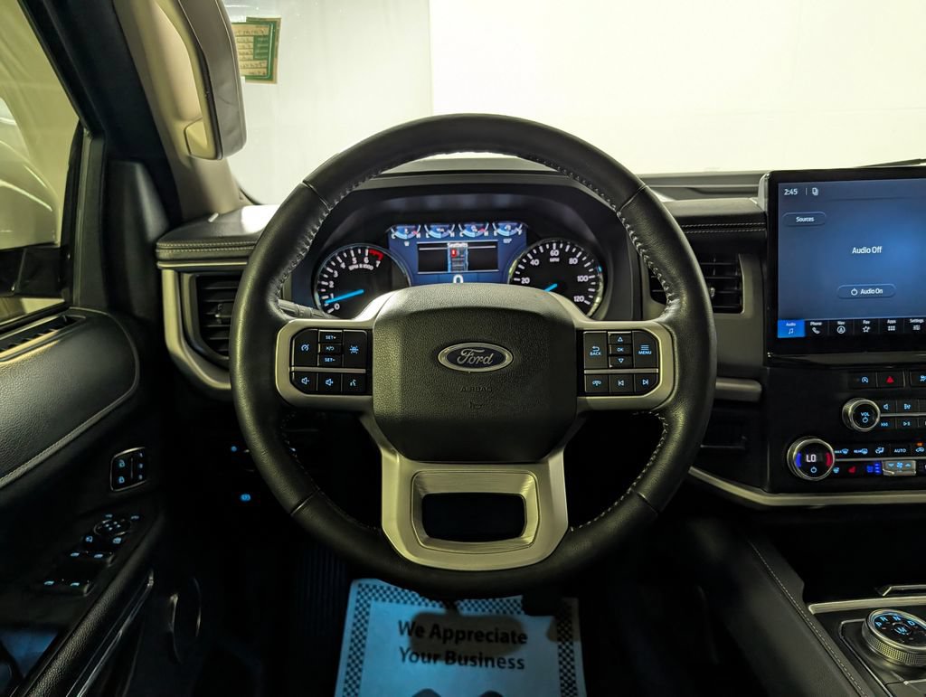 Certified 2023 Ford Expedition XLT AWD/4WD image 15