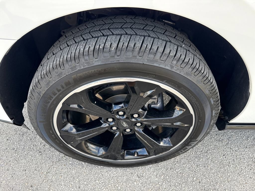 Certified 2023 Ford Expedition Limited image 13