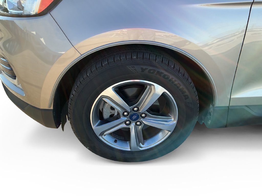 Certified 2020 Ford Edge SEL w/ Convenience Package FWD image 14