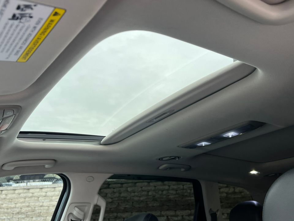 Used 2023 Kia Telluride SX image 13