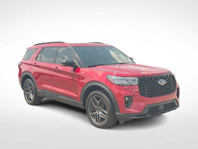 Certified 2025 Ford Explorer ST-Line w/ Premium Package AWD/4WD image 2