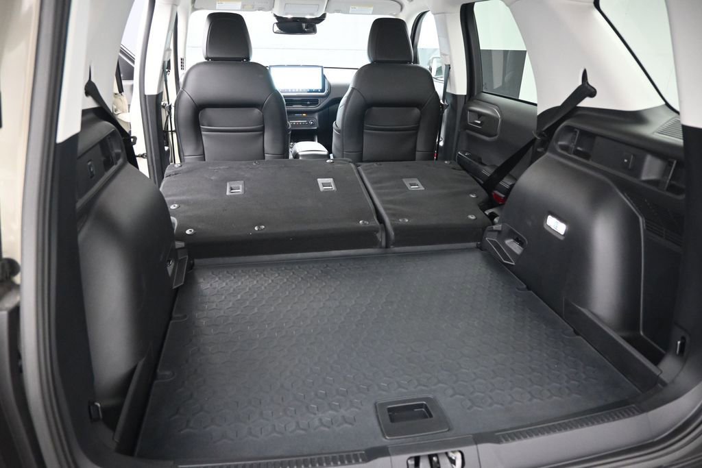 Certified 2025 Ford Bronco Sport Outer Banks w/ Outer Banks Tech Package+ AWD/4WD image 10