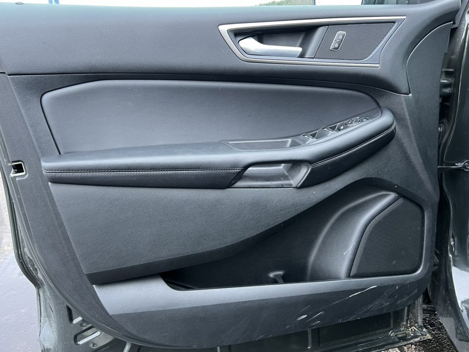 Certified 2022 Ford Edge SEL w/ Convenience Package image 13
