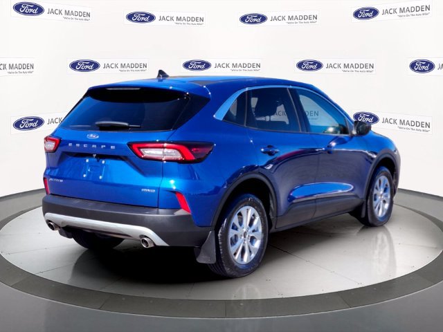 Certified 2023 Ford Escape Active AWD/4WD image 5