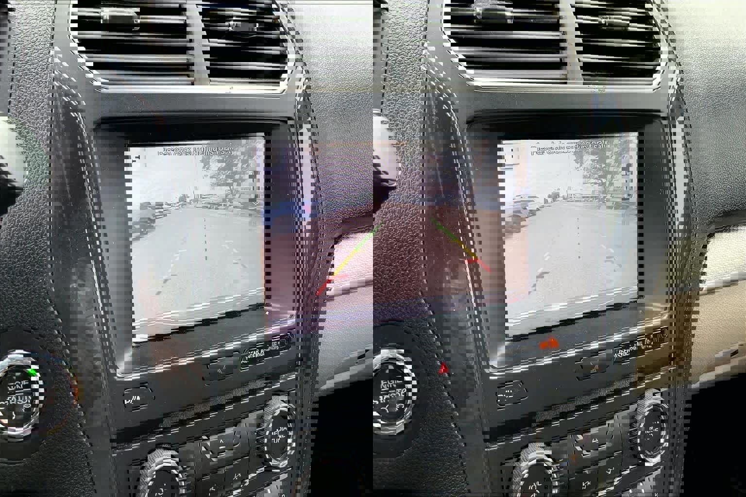 Certified 2018 Ford Explorer XLT w/ Equipment Group 202A image 27