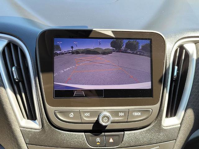Used 2022 Chevrolet Malibu LT FWD image 19