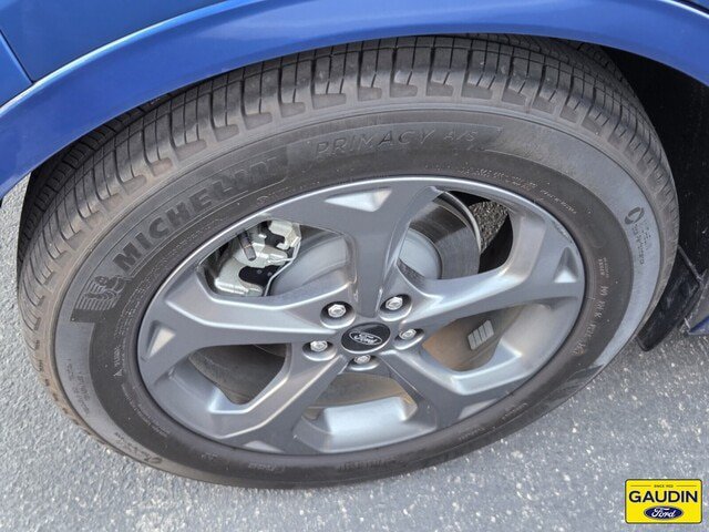 Certified 2023 Ford Escape ST-Line w/ Tech Pack #1 FWD image 4