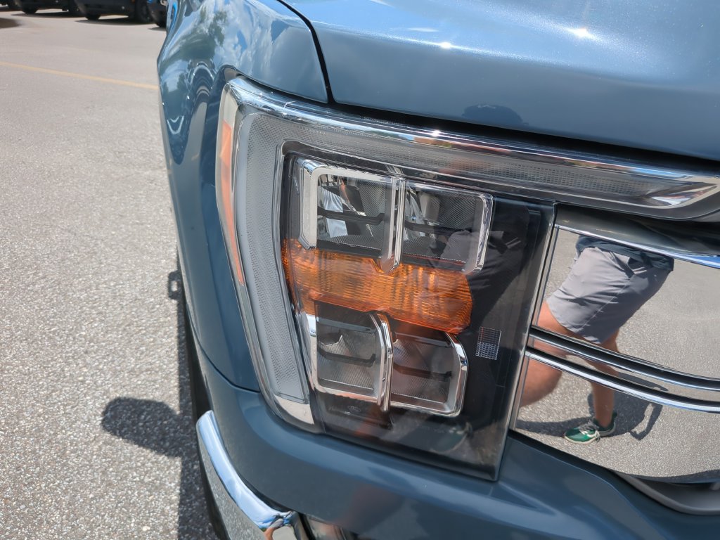 Certified 2023 Ford F150 Lariat w/ Trailer Tow Package AWD/4WD image 11