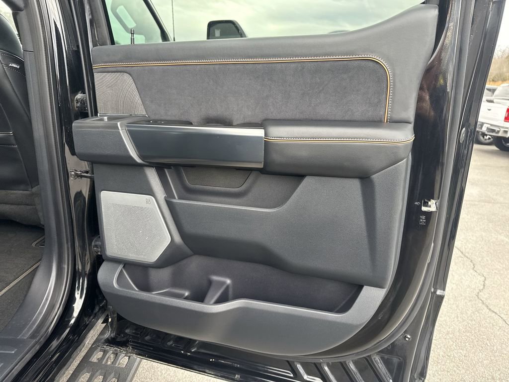 Certified 2024 Ford F350 Platinum w/ Tremor Off-Road Package AWD/4WD image 25