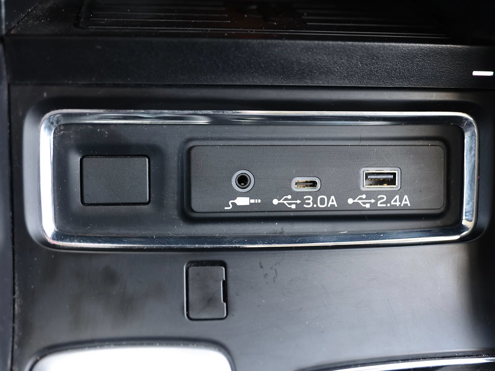 Used 2023 Subaru Ascent Onyx Edition AWD/4WD image 32