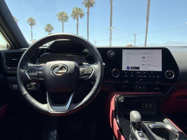 Used 2024 Lexus NX 250 FWD image 11