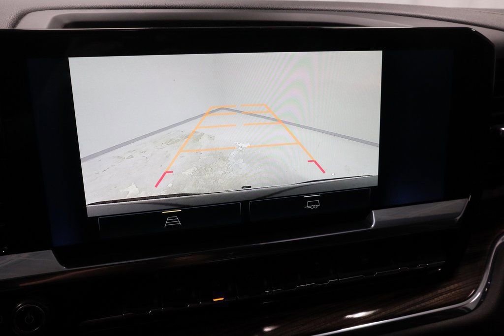 Used 2024 Chevrolet Silverado 1500 LT image 10