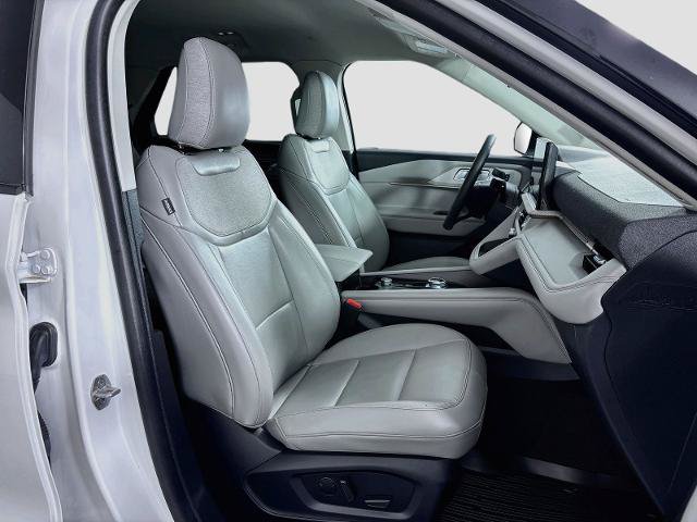 Certified 2025 Ford Explorer Active w/ Active Comfort Package RWD image 29