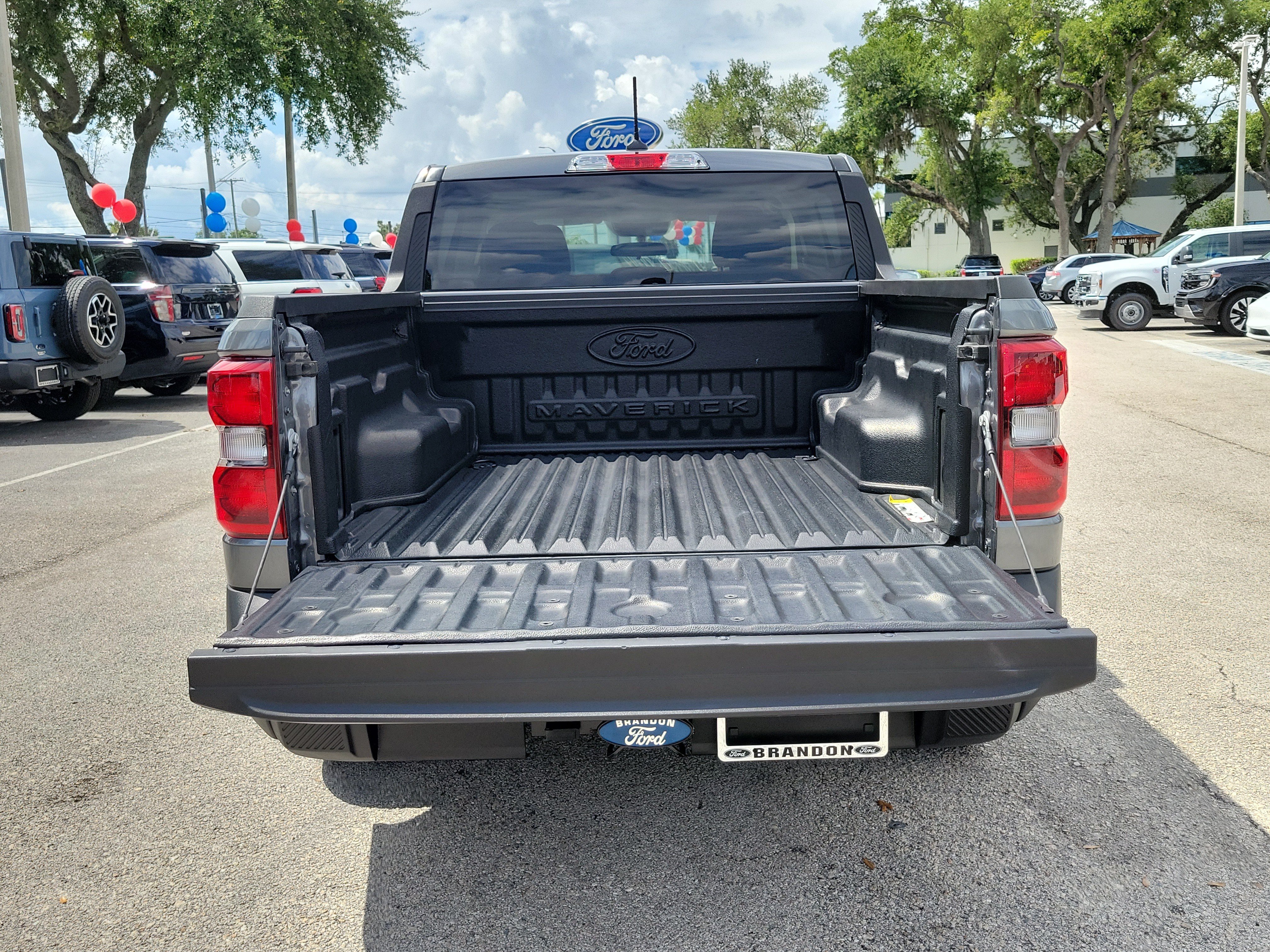 Certified 2024 Ford Maverick XLT w/ XLT Luxury Package FWD image 9