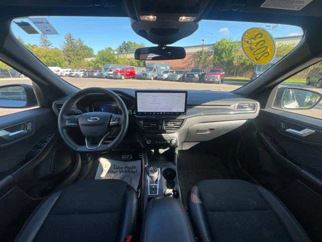 Certified 2023 Ford Escape ST-Line w/ Tech Pack #1 AWD/4WD image 19