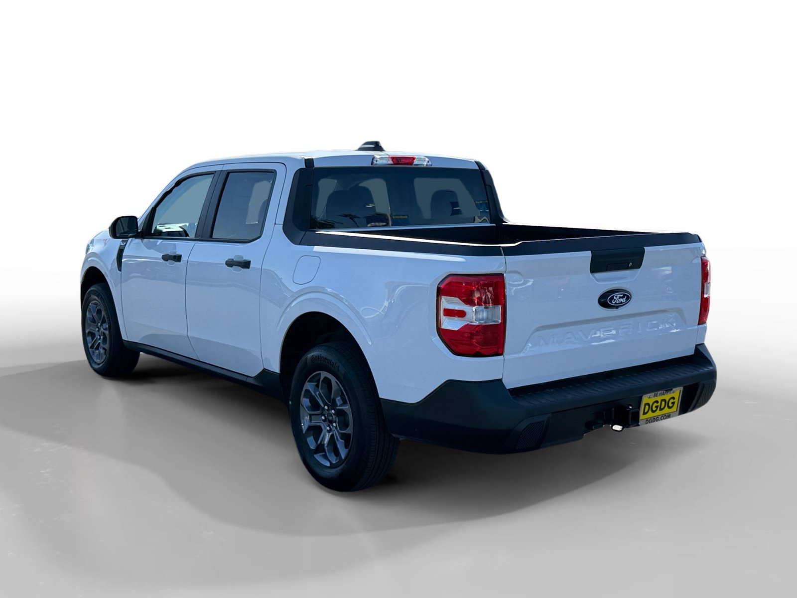 Certified 2026 Ford Maverick XLT w/ Equipment Group 301A AWD/4WD image 3