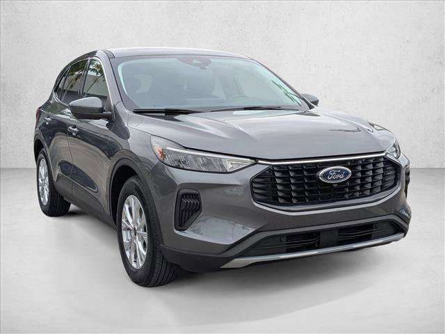 Certified 2023 Ford Escape Active w/ Tech Pack #2 image 3