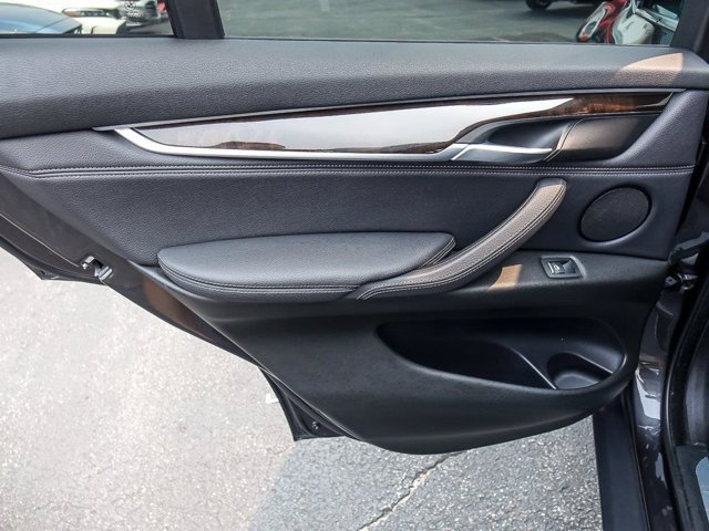 Used 2017 BMW X5 xDrive35i AWD/4WD image 29